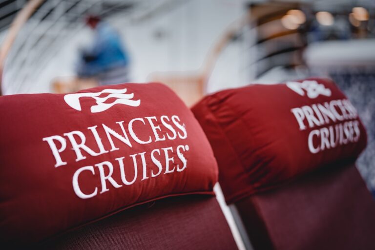 Maximize Your Rest with the Best Travel Pillows Available